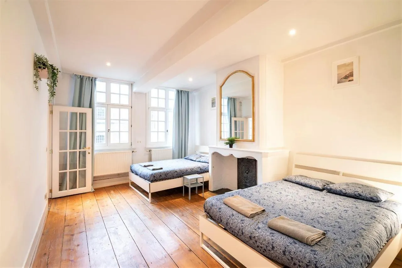 The Capital Street Triplex Apartment Antwerp