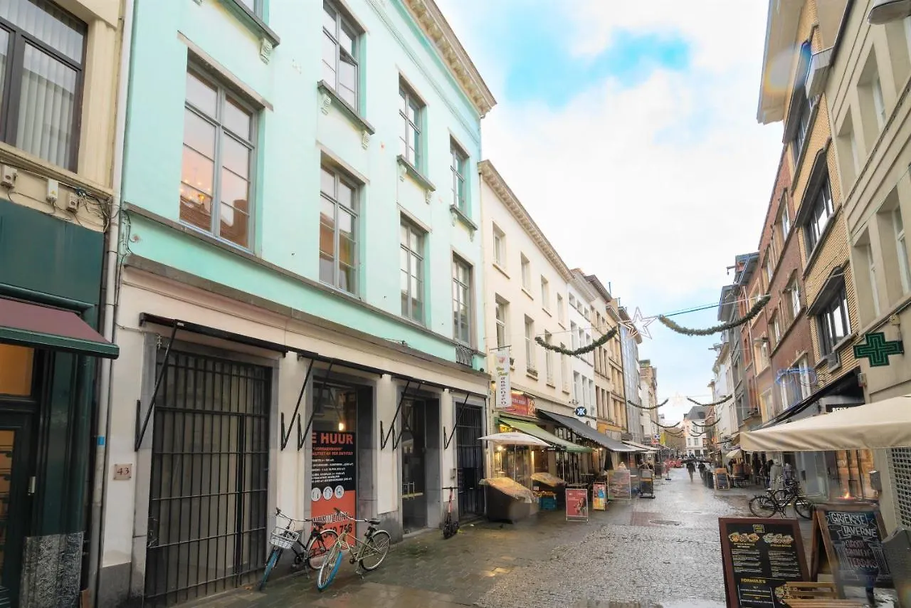 The Capital Street Triplex Apartment Antwerp 0*,